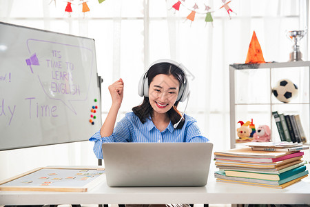 内衣少女（国语版）