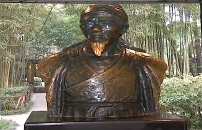 入侵者们的晚餐